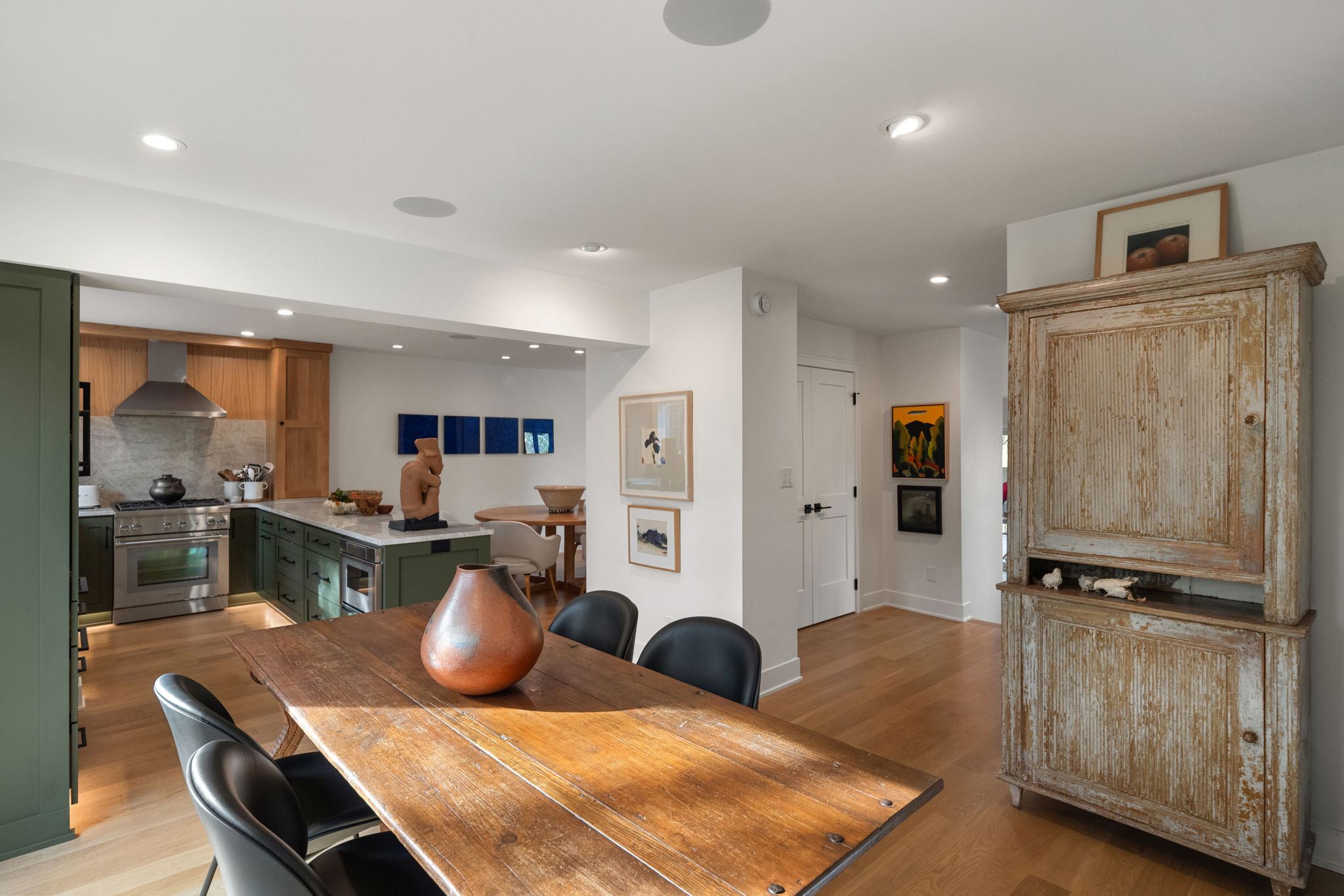Casual dining area open to the kitchen